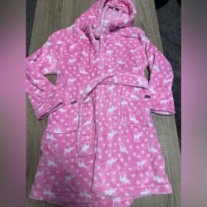 Girls Eddie Bauer fluffy pink and white hooded robe